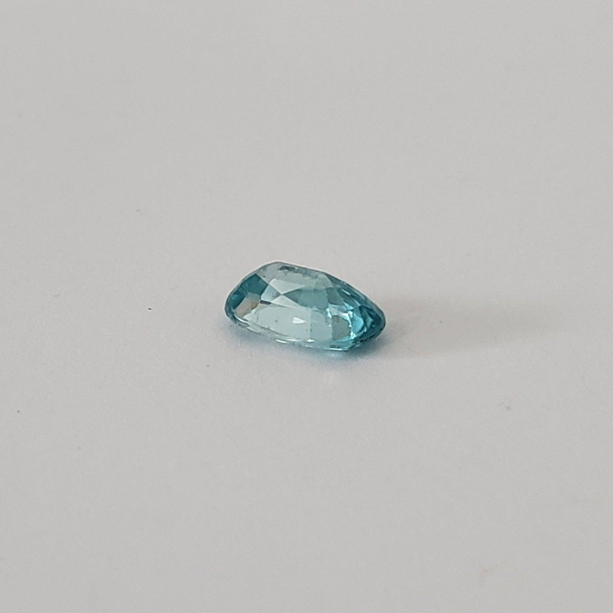  Zircon | Oval Cut | Blue | 8x5.6mm 1.85ct | Cambodia 