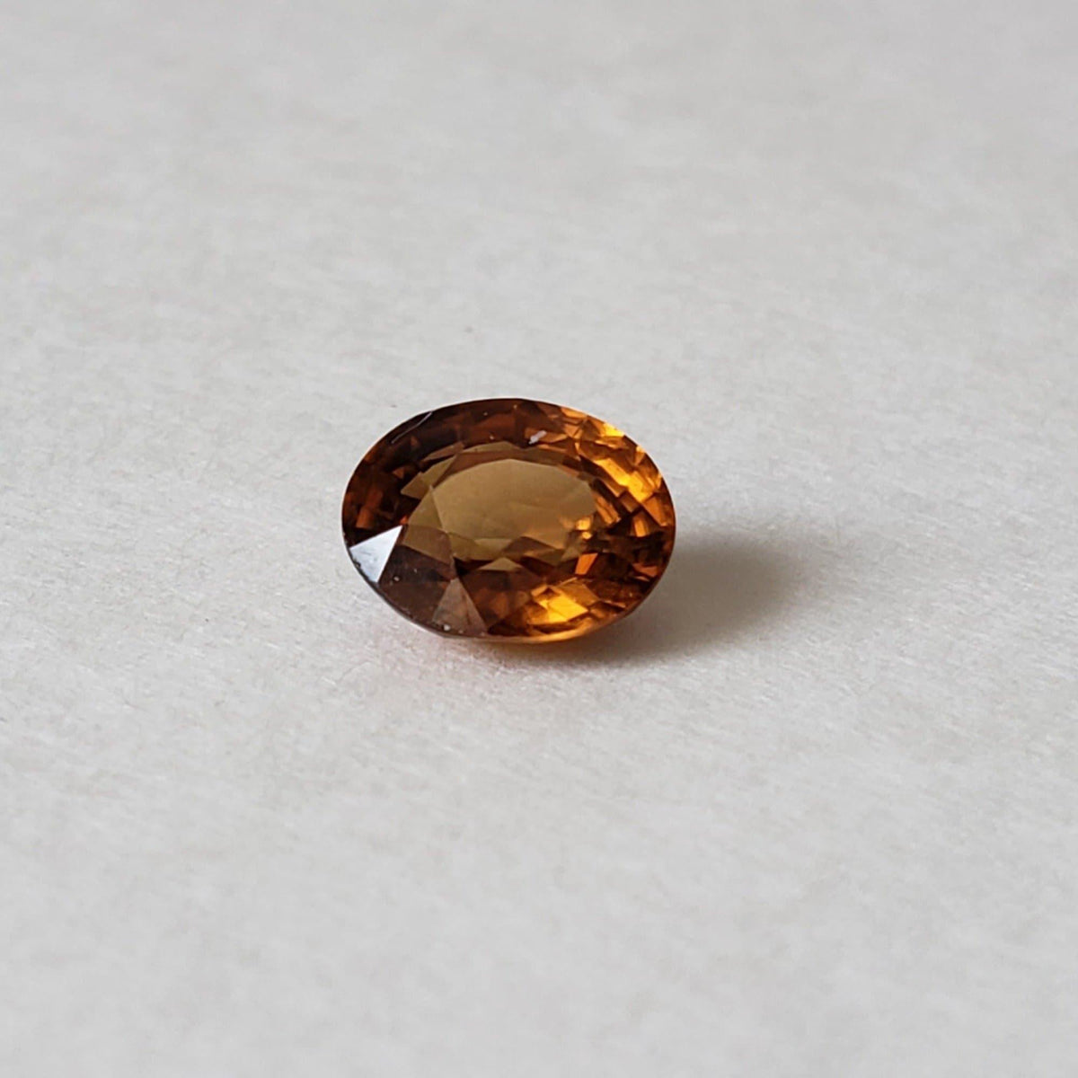  Zircon | Oval Cut | Burnt Orange | 8x6.5mm 2.25ct | Cambodia 