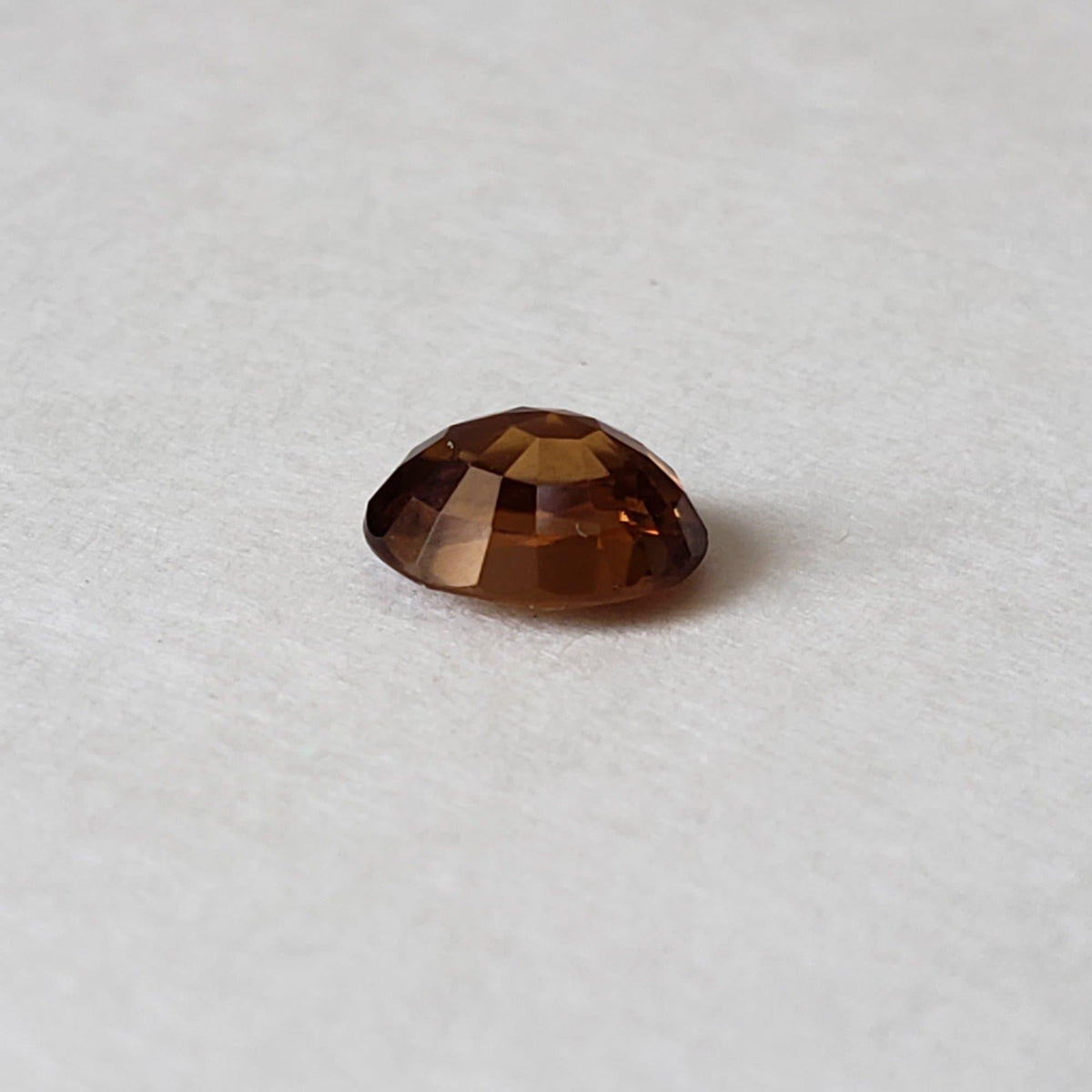  Zircon | Oval Cut | Burnt Orange | 8x6.5mm 2.25ct | Cambodia 