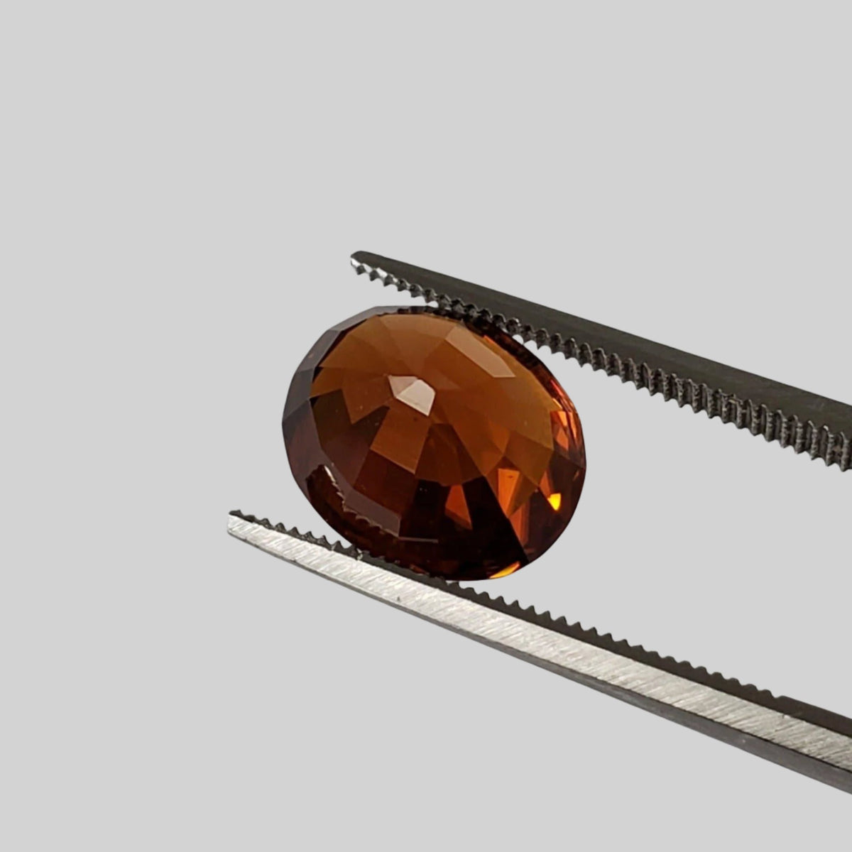  Zircon | Oval Cut | Imperial Orange | 10.8x9.3mm 6.11Ct | Vietnam 