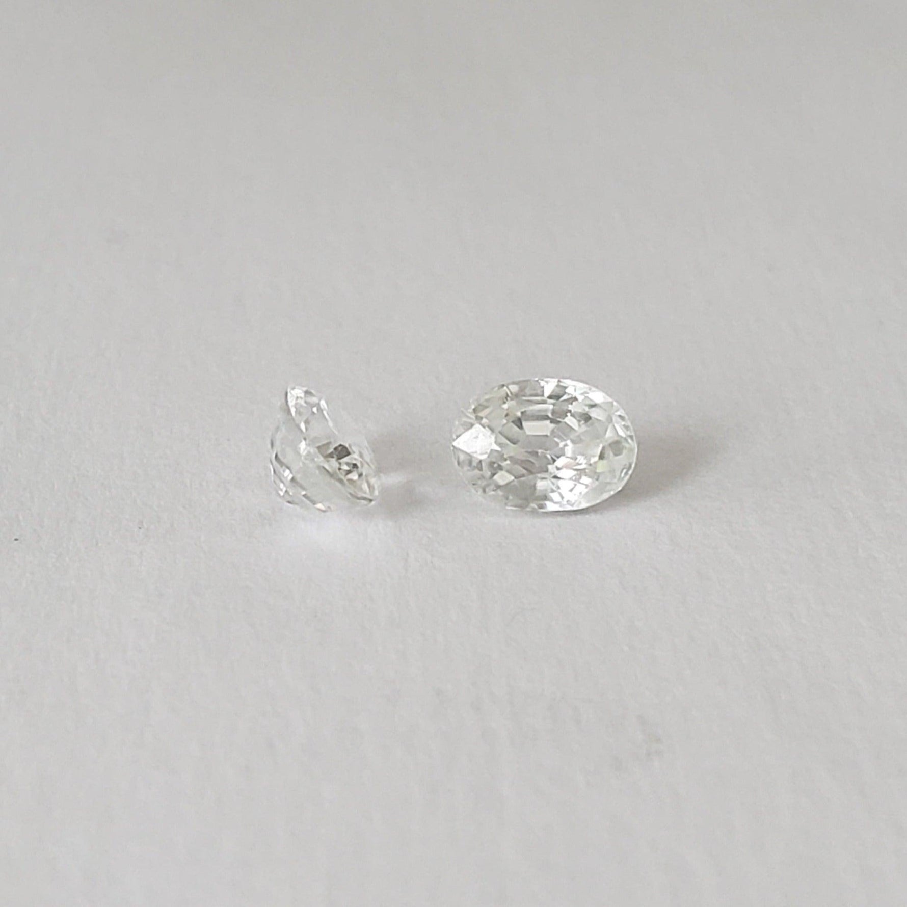  Zircon Pair | Oval Cut | White | 7x5 mm | Africa 