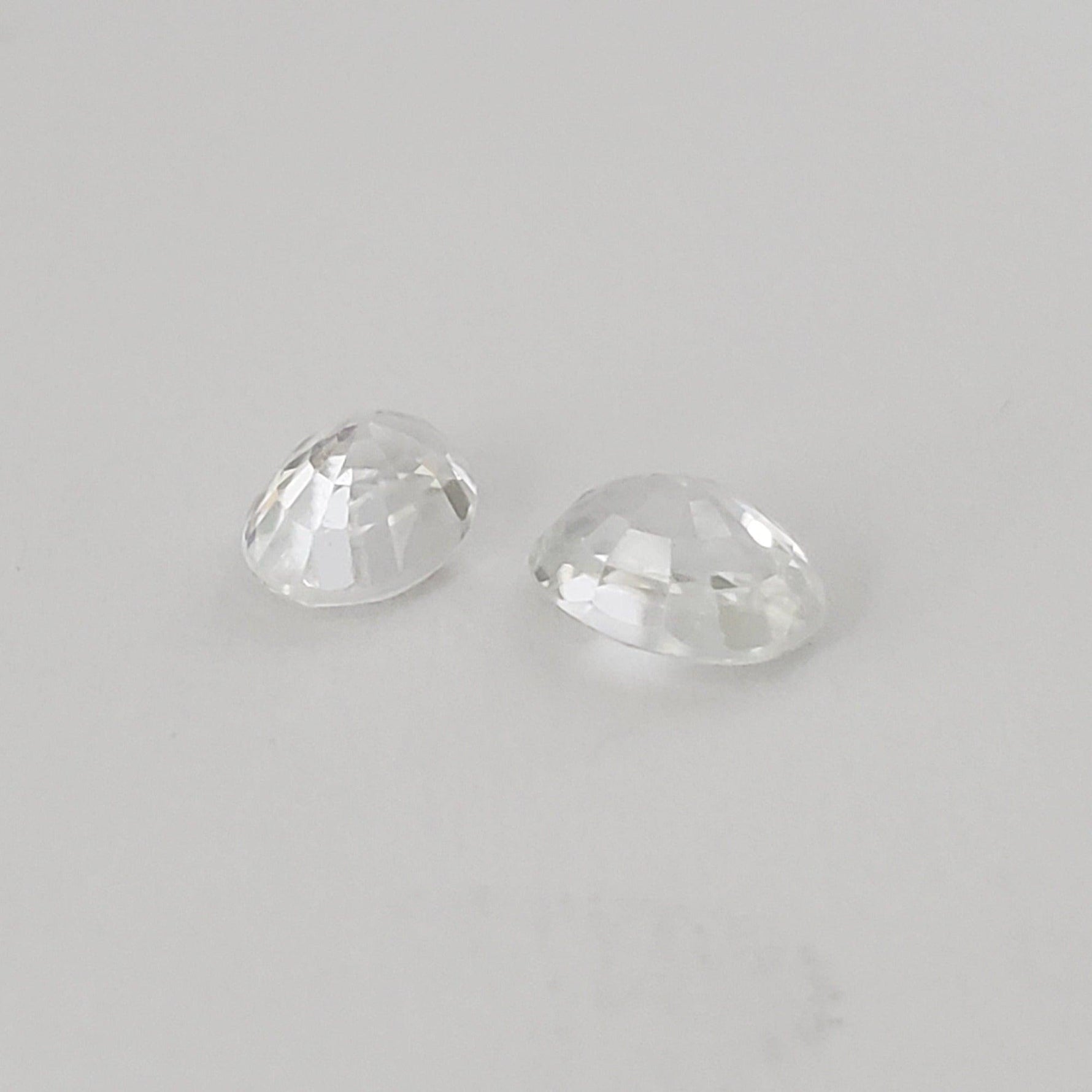  Zircon Pair | Oval Cut | White | 7x5 mm | Africa 