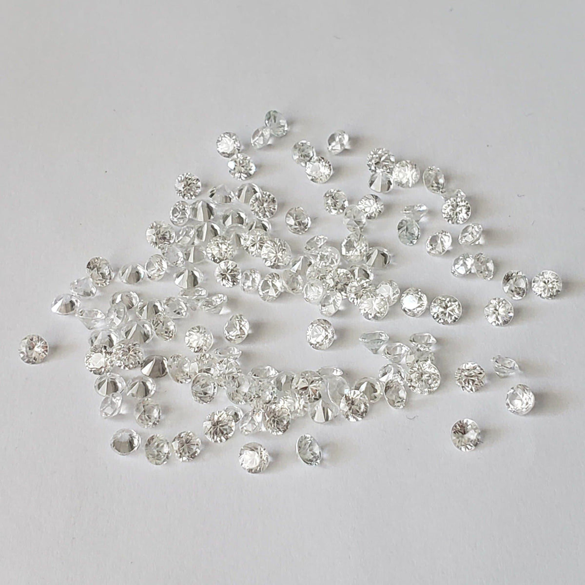  Zircon | Round Diamond Cut | White | 3.5mm | Cambodia 